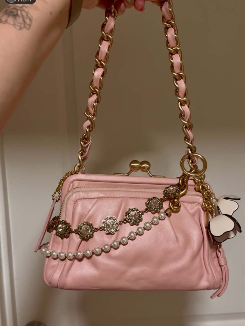 Pink Coach Kisslock Chain-Handle Shoulder Bag